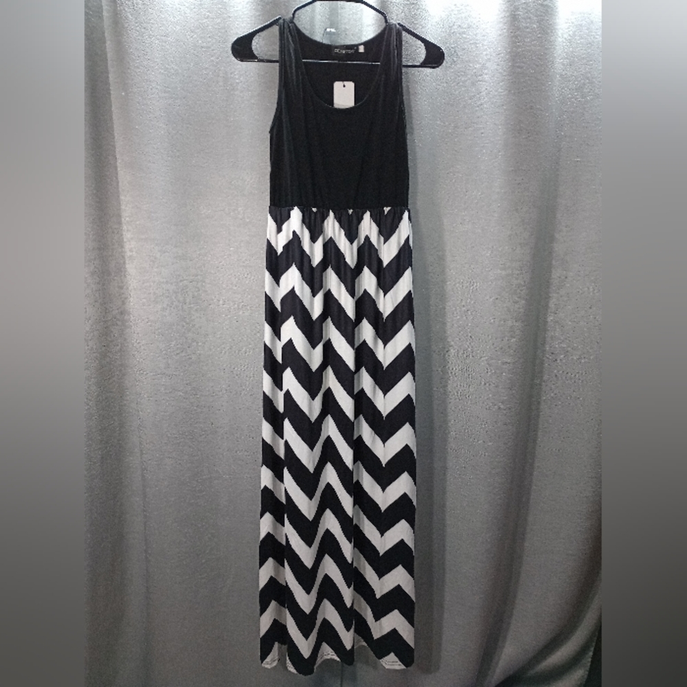 New Zig Zag Maxi Dress